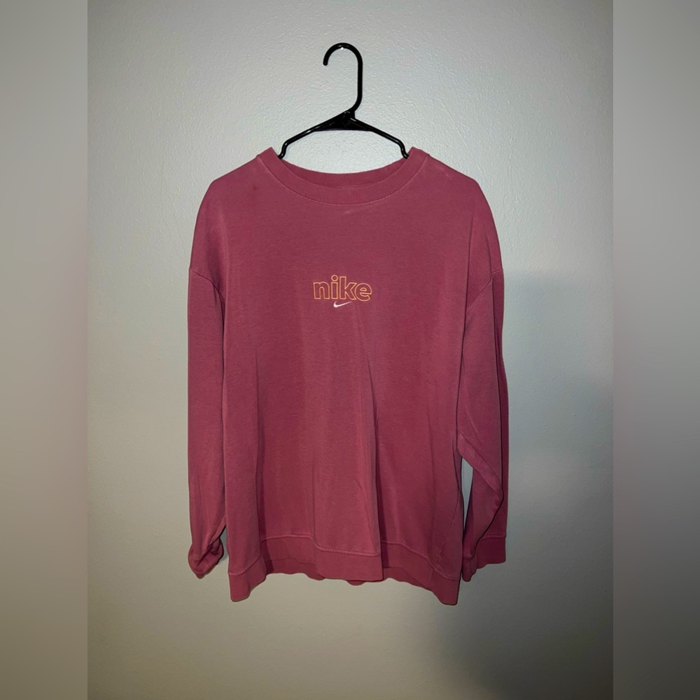 Oversized Nike sweatshirt